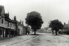 Hall-street-looking-south-1904