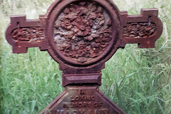 Grave-marker-at-Holy-Trinity-Church