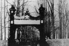 Arch-at-Kentwell-Hall-gates-to-celebrate-the-visit-of-Prince-Bertie-later-to-become-King-Edward-7th-and-Princess-Alexandra-in-November-1865