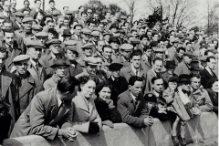 1_1953-Senior-Cup-Long-Melfords-supporters