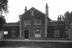 1_Long-Melford-Court-House-and-Police-Station-as-it-would-have-looked-in-1885-photo-taken-circa-1900