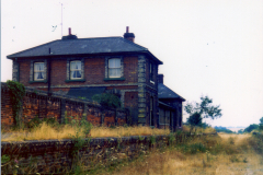 img043