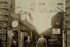 H-G-Youngs-garage-Hall-street-1930_s
