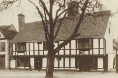 The-Old-House-Hall-Street-now-The-Famous-Gallery