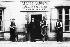 The-King-William-Beerhouse-in-Long-Melford-in-1899-George-Ranson-the-landlord-second-from-the-left